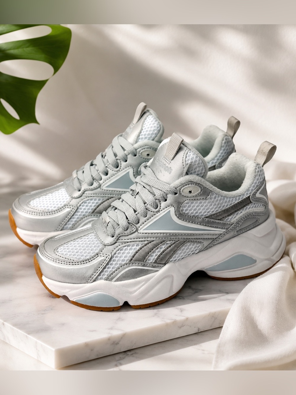 Reebok Women's Mesh Lace-Up Low Top Sneakers Silver/Gray/White